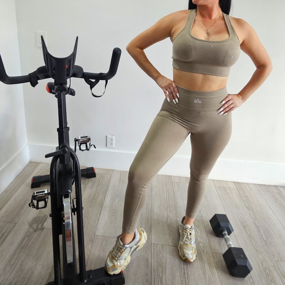 Alo Yoga Beige Sports Bra and Leggings Set
